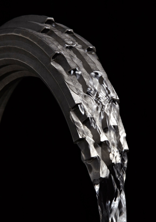 Ams_DXV_3D_faucet_one_water-4-600x853