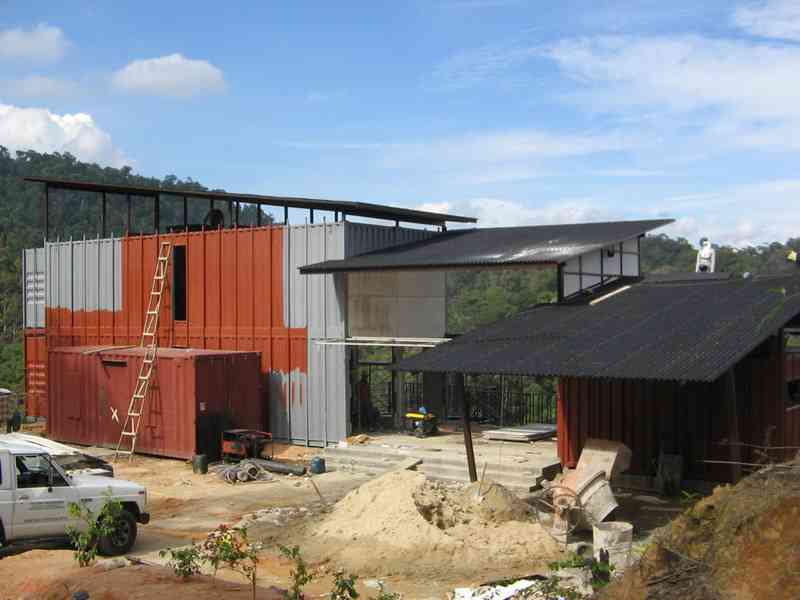 shipping-container-building-in-malaysia-18