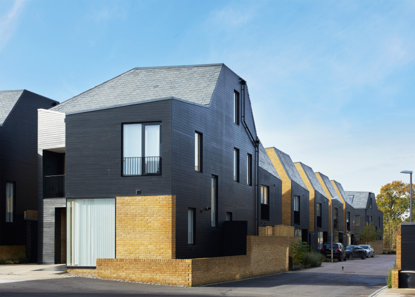 Alison-Brooks-Architects-_-Newhall-Be-_-Harlow-Essex-_-Photo-Exterior-Street-Corner-830x594
