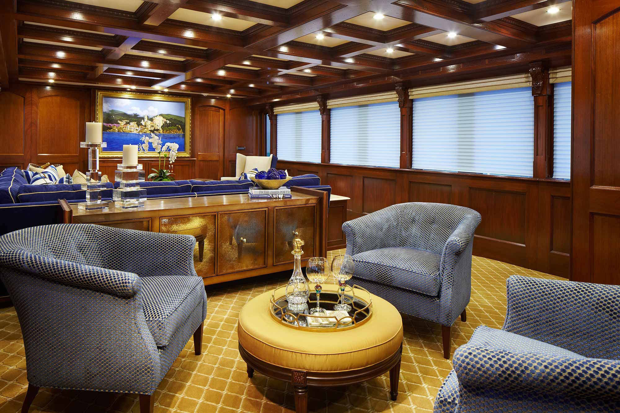 bread-yacht-interior-8-salon