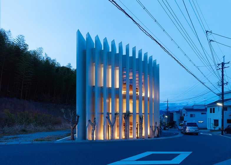 house-in-muko-by-fujiwara-muro-architects_ss_7