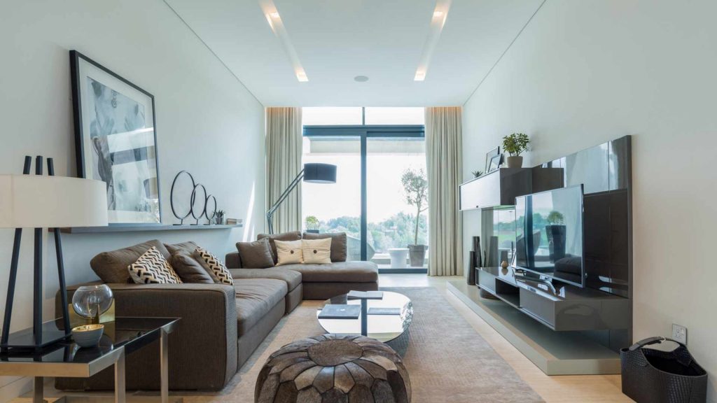 Take a walk through this Hillside Luxury Villa in Jumeirah Golf Estates ...