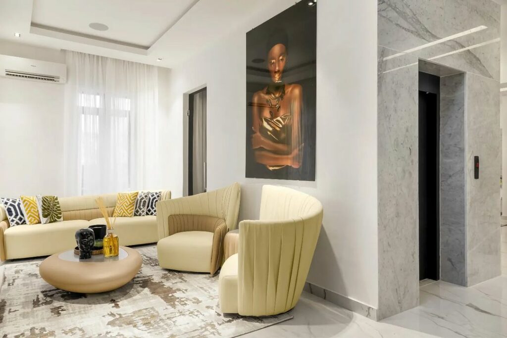 Lounge Area - Modish Art Deco Living room By Infinite Construction