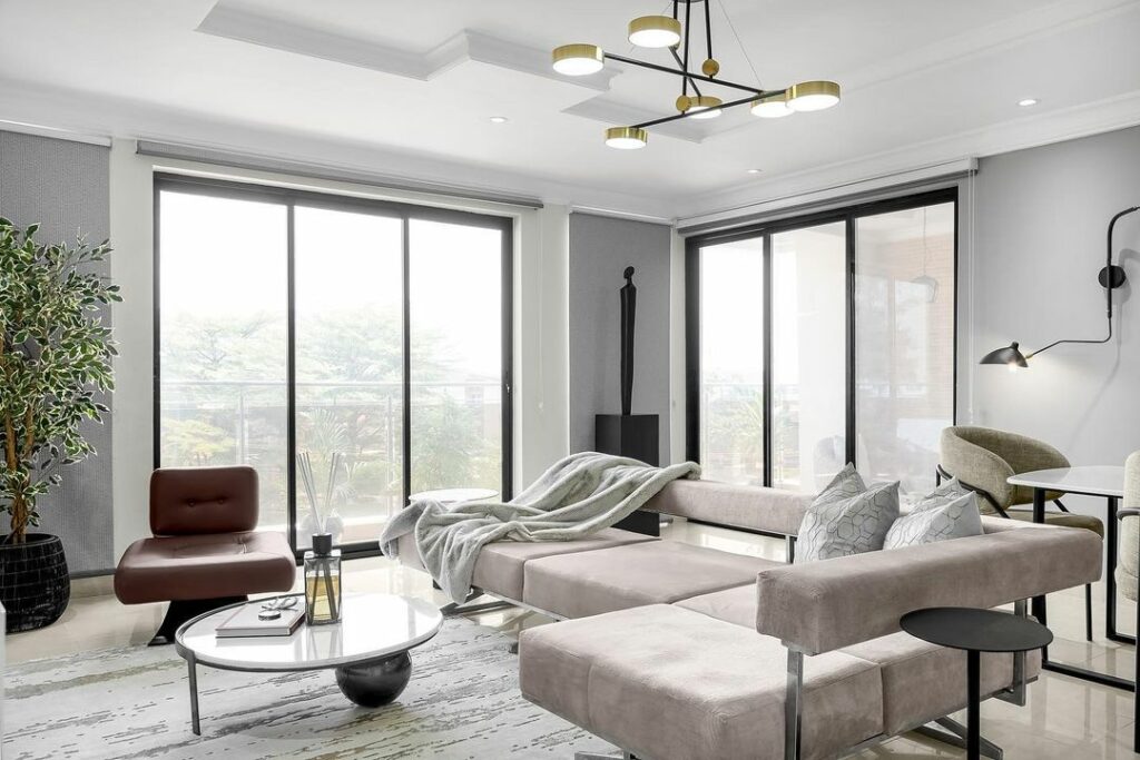 Jayvane Interior's Trendy Neutral Living Room Design