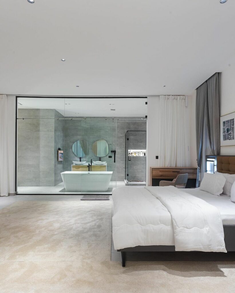 Master bedroom in 4 bedroom Townhouse by Relle Diamond Properties