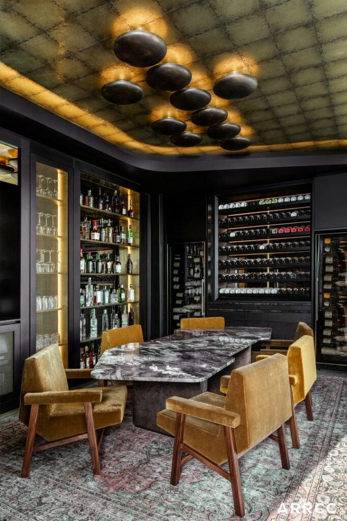 Bar and lounge in Glen Villa - a Luxury villa in Capetown by ARRCC.