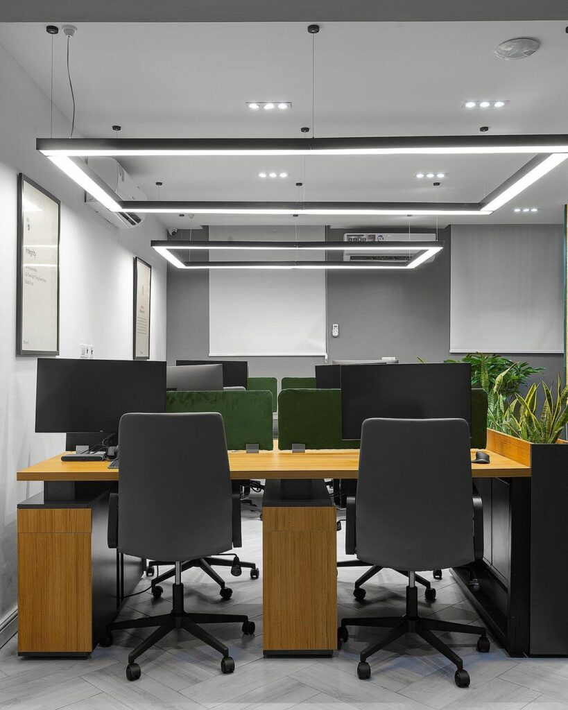 Showing focus light in Open Concept Office Space for Inpath Technologies By DHK Designs
