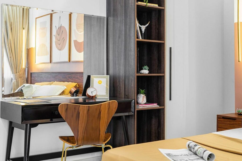 Dresser in Contemporary Bedroom Design By Spazio Ideale 