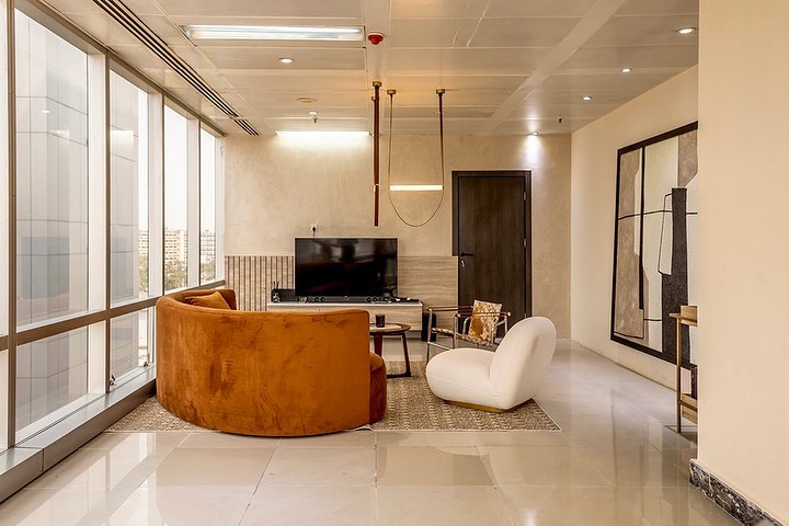 Casual seating area in an executive office
