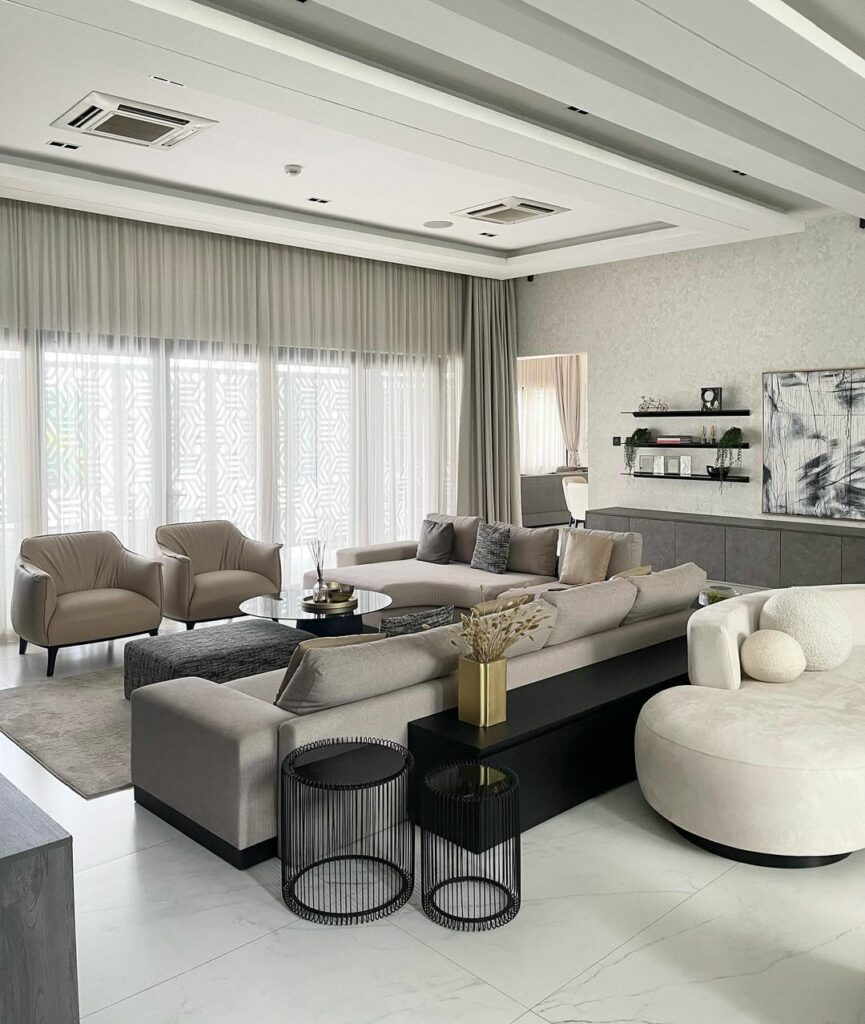 Formal living room in Modern Living room by Studio Emodi
