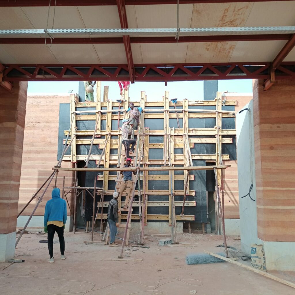 Images of Construction of Ubikwiti house 