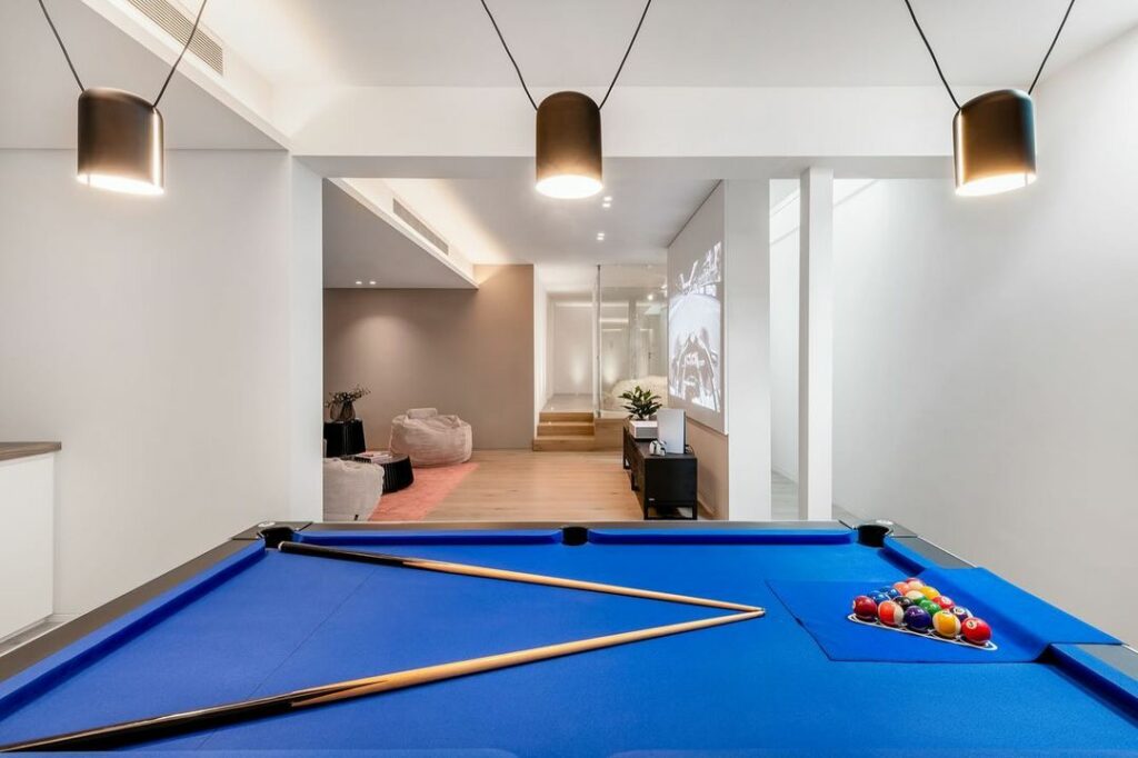 Pool table in recreation area in Riva One.