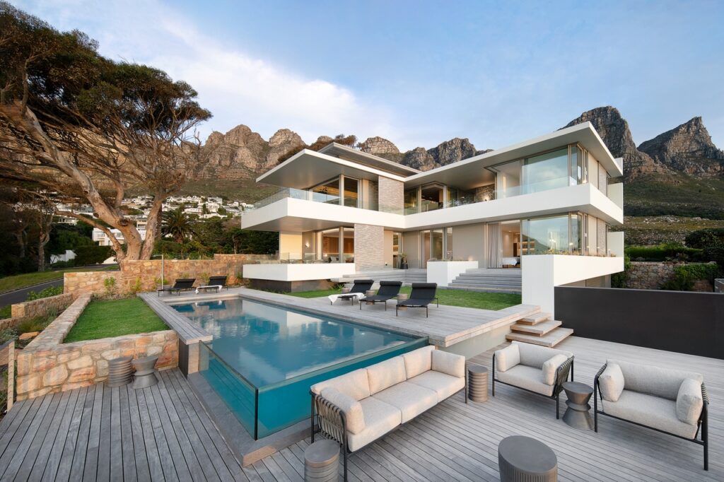 Exterior View of Riva One - A luxury Guesthouse in South Africa