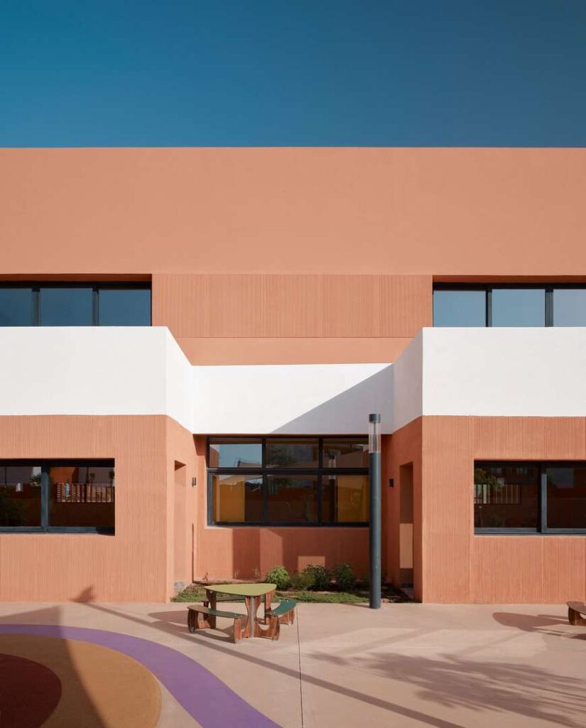 Exterior image of Jacques Majorelle School by Zarchitecture Studio